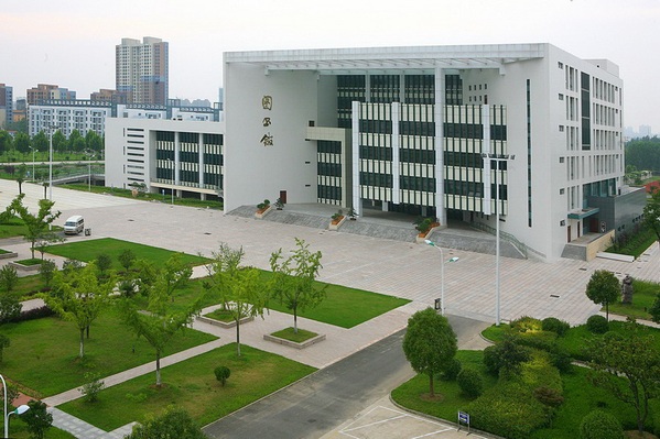 安徽工业大学 图书馆图片
